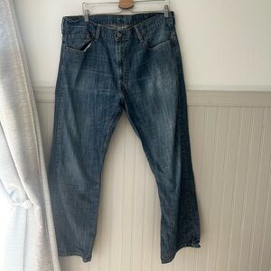 Levi's Relaxed Fit Men's Jeans - Blue Wash